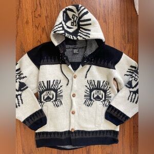 Aztec print wool hoodie size XL made in Ecuador white and black